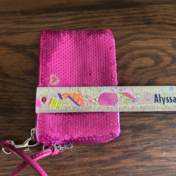 Coach Poppy Hot Pink Magenta Heart Sequin Zipper Wristlet - Picture 8 of 8